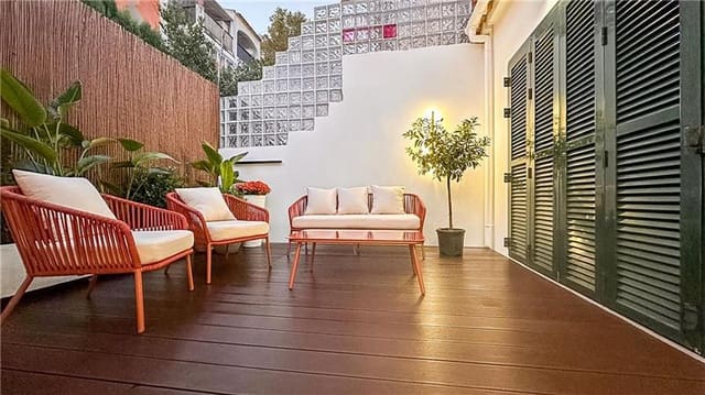 2 bedroom Apartment for sale in Santa Ponsa, Calvià with pool - € 525,000 (Ref: 9606402)