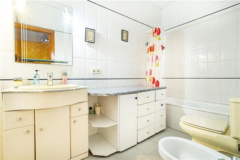 5 quarto Moradia Geminada para venda em Calvia com piscina garagem - 2 050 000 € (Ref: 9634724)