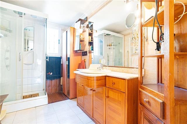 Pareado de 5 habitaciones en Portals Nous, Calvià en venta con piscina garaje - 2.050.000 € (Ref: 9634724)