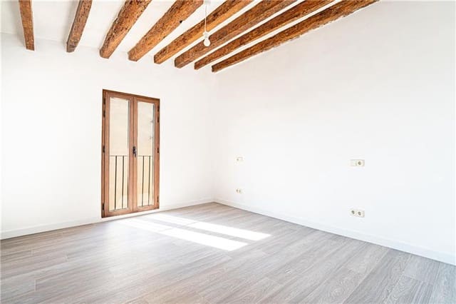 2 makuuhuone Huoneisto myytävänä paikassa Cort, Palma de Mallorca - 280 000 € (Ref: 9656378)