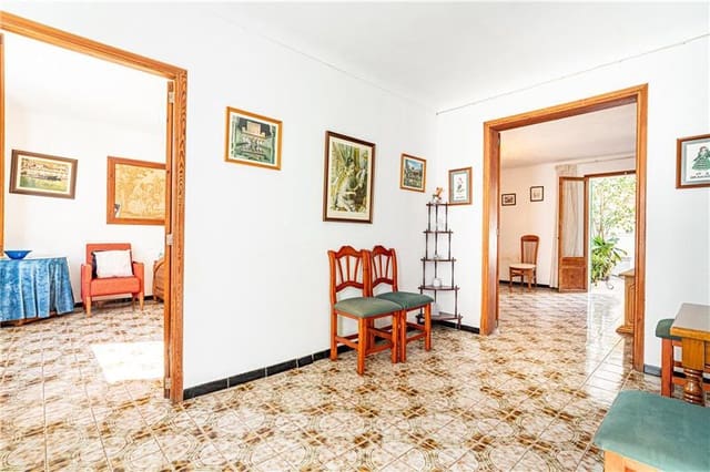 5 slaapkamer Halfvrijstaande villa te koop in Artà - € 535.000 (Ref: 9670987)