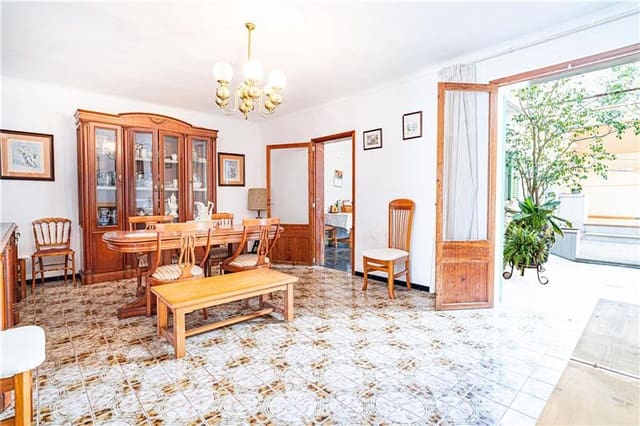 5 slaapkamer Halfvrijstaande villa te koop in Artà - € 535.000 (Ref: 9670987)