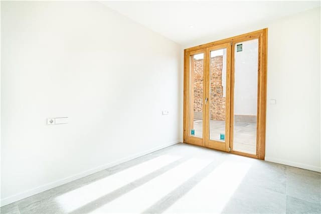 3 bedroom Villa for sale in Bunyola with pool garage - € 849,500 (Ref: 9674809)