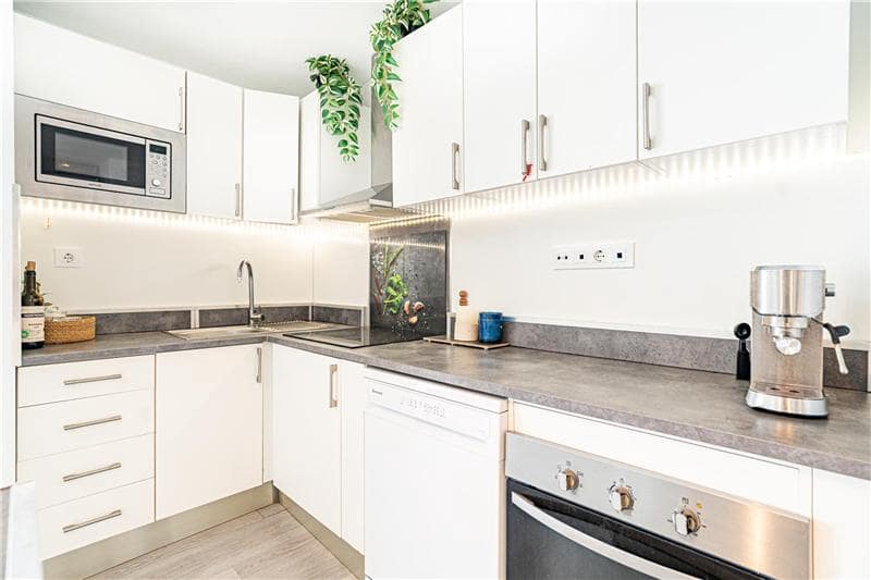 3 bedroom Apartment for sale in Calvia with pool garage - € 430,000 (Ref: 9687463)