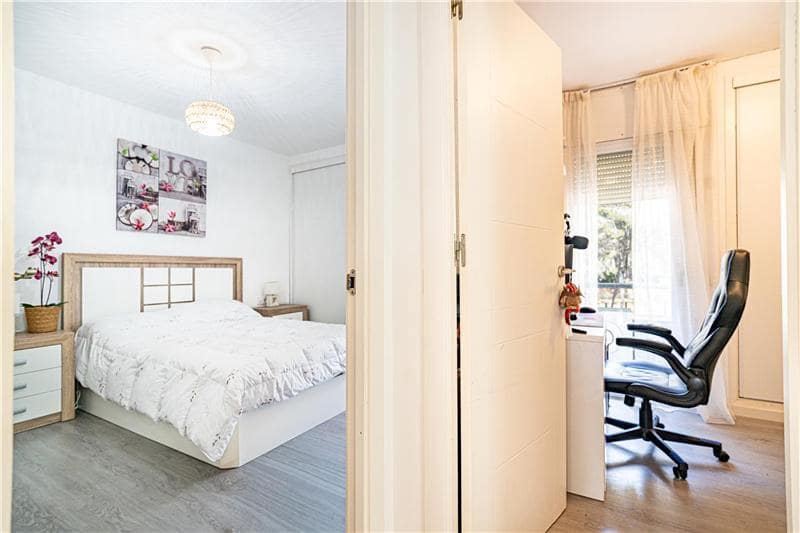 3 bedroom Apartment for sale in Calvia with pool garage - € 430,000 (Ref: 9687463)