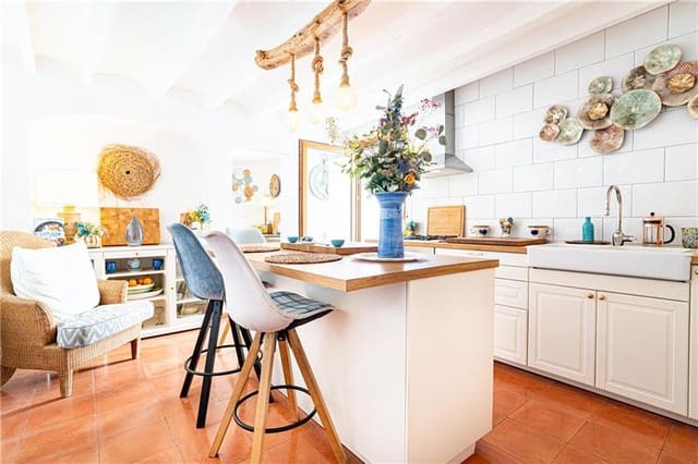 Chalet de 4 habitaciones en Sóller en venta - 950.000 € (Ref: 9687587)