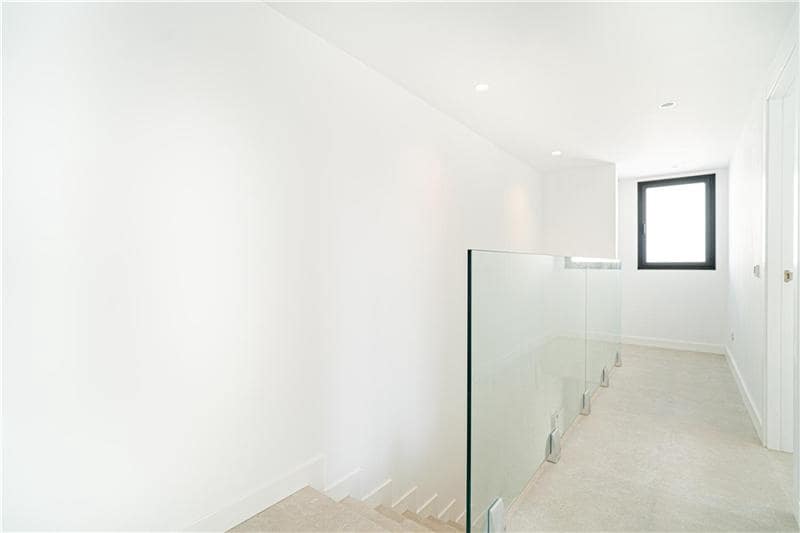 2 bedroom Villa for sale in Palma de Mallorca with pool garage - € 950,000 (Ref: 9688535)