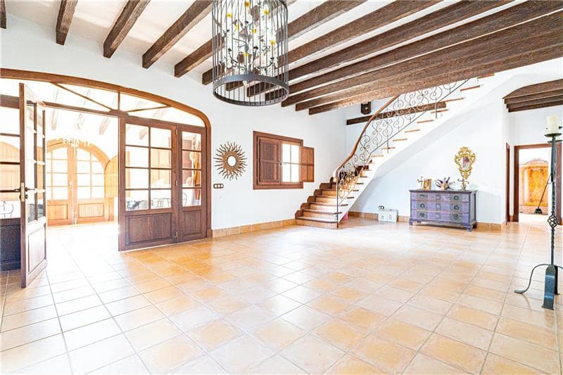 7 bedroom Finca/Country House for sale in Algaida with pool garage - € 3,400,000 (Ref: 9707795)
