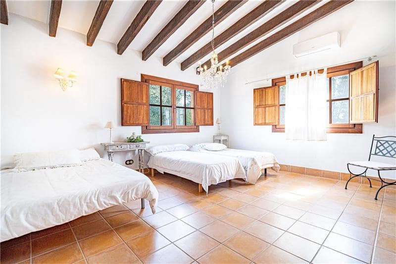 7 bedroom Finca/Country House for sale in Algaida with pool garage - € 3,400,000 (Ref: 9707795)