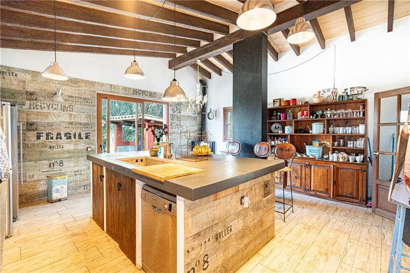 7 bedroom Finca/Country House for sale in Algaida with pool garage - € 3,400,000 (Ref: 9707795)