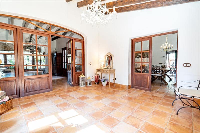 7 bedroom Finca/Country House for sale in Algaida with pool garage - € 3,400,000 (Ref: 9707795)