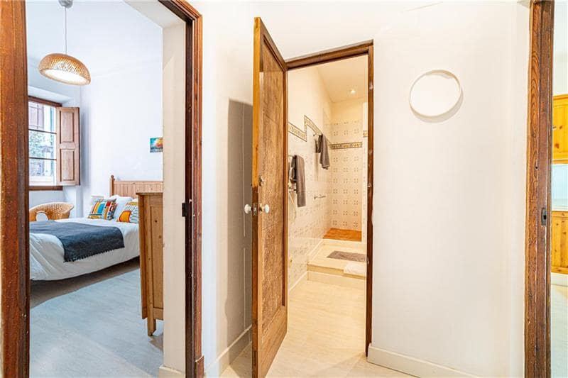 2 bedroom Apartment for sale in Palma de Mallorca - € 995,000 (Ref: 9748431)