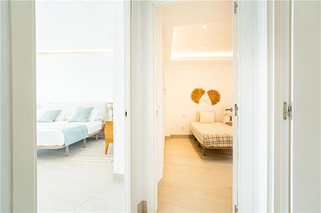 2 soveværelse Strandlejlighed til salg i Cas Catala, Calvià - € 1.250.000 (Ref: 9756375)