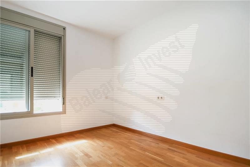 3 soveværelse Lejlighed til salg i Palma de Mallorca med swimmingpool garage - € 750.000 (Ref: 9759556)