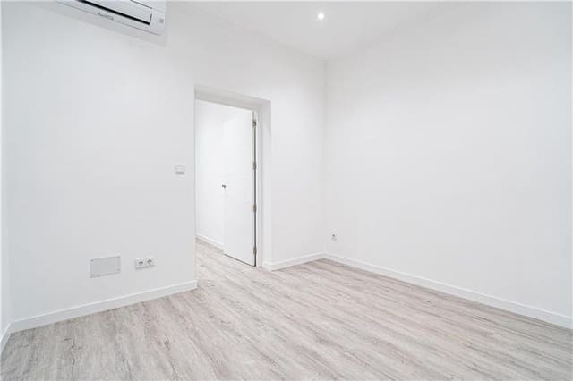 2 soveværelse Lejlighed til salg i Santa Catalina, Palma de Mallorca - € 485.000 (Ref: 9770949)