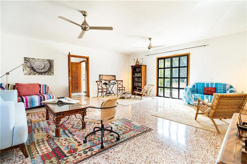 5 chambre Finca/Maison de Campagne à vendre à Llucmajor avec garage - 1 800 000 € (Ref: 9773538)