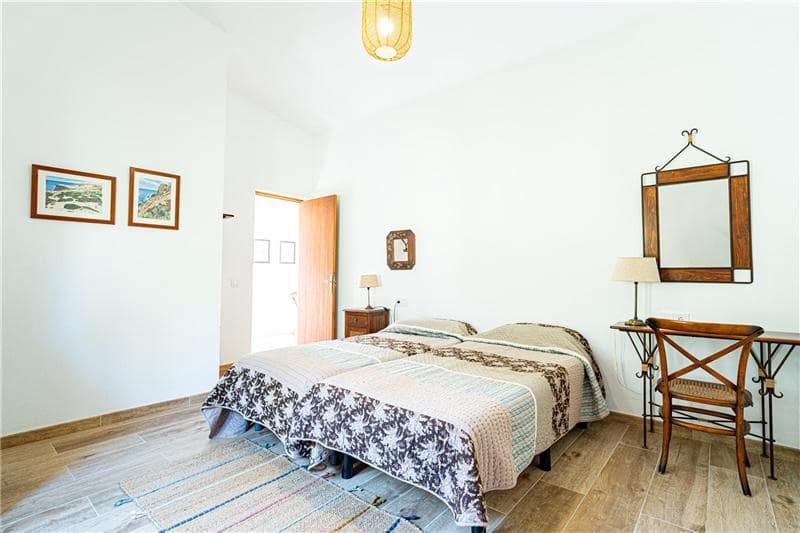 5 chambre Finca/Maison de Campagne à vendre à Llucmajor avec garage - 1 800 000 € (Ref: 9773538)