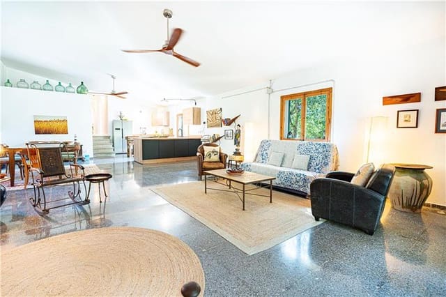 5 chambre Finca/Maison de Campagne à vendre à Llucmajor avec garage - 1 800 000 € (Ref: 9773538)