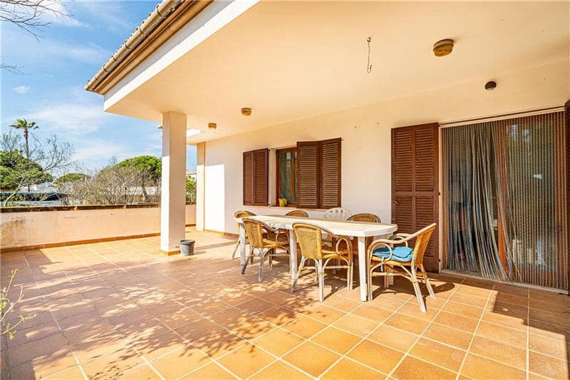 5 quarto Moradia para venda em Ses Salines com garagem - 1 350 000 € (Ref: 9805300)