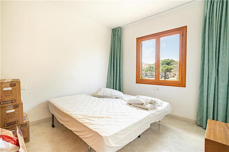 5 quarto Moradia para venda em Ses Salines com garagem - 1 350 000 € (Ref: 9805300)