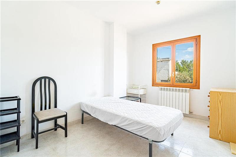 5 quarto Moradia para venda em Ses Salines com garagem - 1 350 000 € (Ref: 9805300)