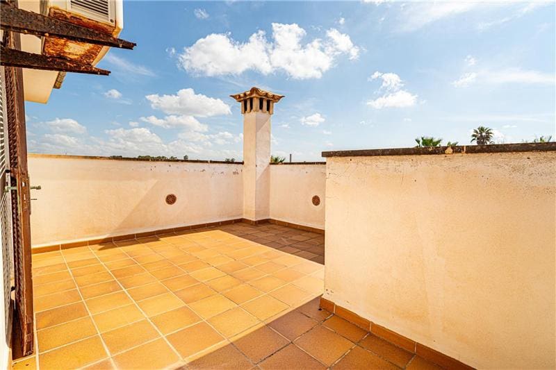 5 quarto Moradia para venda em Ses Salines com garagem - 1 350 000 € (Ref: 9805300)