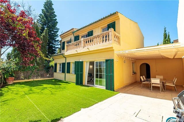 4 makuuhuone Rivitalo myytävänä paikassa Palmanova, Calvià mukana 
autotalli - 970 000 € (Ref: 9805364)