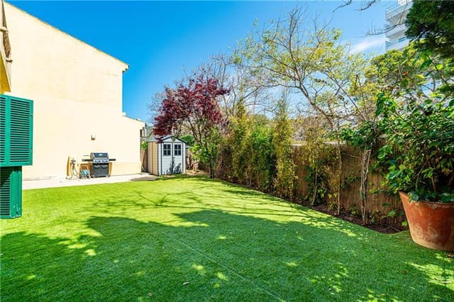 4 makuuhuone Rivitalo myytävänä paikassa Palmanova, Calvià mukana 
autotalli - 970 000 € (Ref: 9805364)