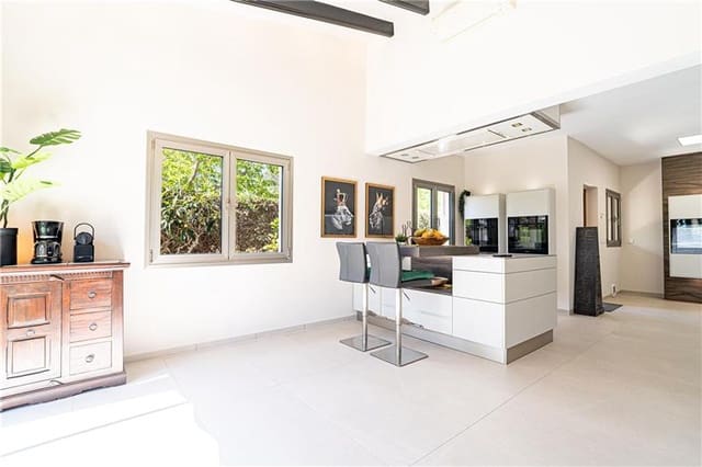 3 camera da letto Villa in vendita in Cala Millor, Son Servera con garage - 925.000 € (Rif: 9806746)