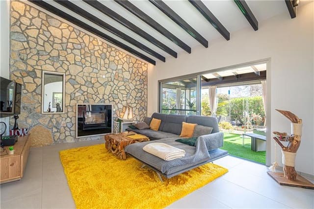 3 camera da letto Villa in vendita in Cala Millor, Son Servera con garage - 925.000 € (Rif: 9806746)