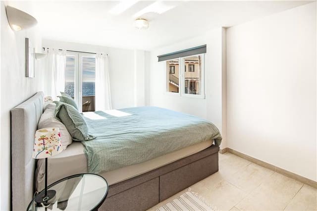 3 bedroom Beach Apartment for sale in Santa Ponsa, Calvià with pool garage - € 1,475,000 (Ref: 9809889)