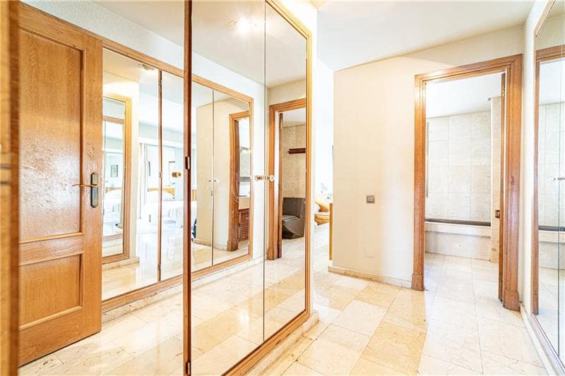 Apartamento de 6 habitaciones en Palma de Mallorca en venta con piscina garaje - 2.200.000 € (Ref: 9814662)