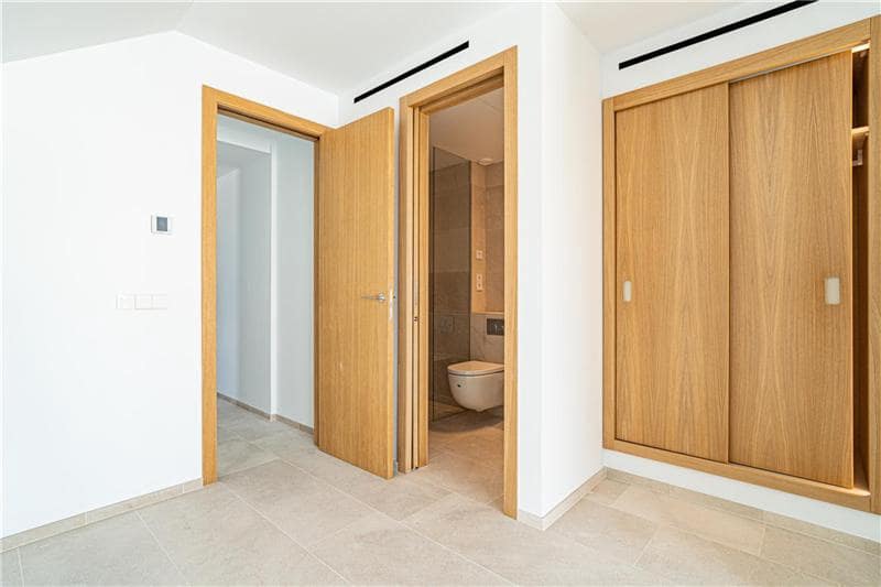 Ático de 2 habitaciones en Palma de Mallorca en venta con piscina garaje - 1.675.000 € (Ref: 9829729)