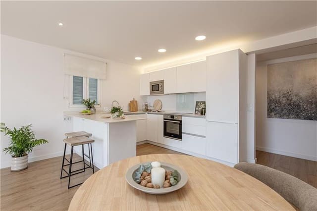 3 slaapkamer Penthouse te koop in Santa Catalina, Palma de Mallorca - € 740.000 (Ref: 9832307)