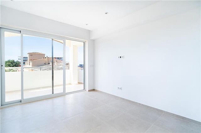 2 soveværelse Strandlejlighed til salg i El Toro / Port Adriano, Calvià med garage - € 685.000 (Ref: 9834526)