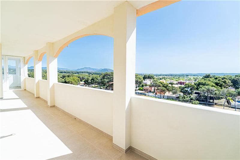 2 soveværelse Strandlejlighed til salg i Calvia med garage - € 685.000 (Ref: 9834526)