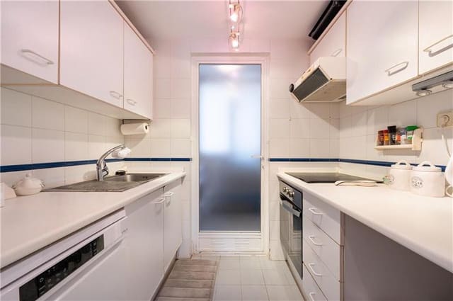 2 camera da letto Appartamento sulla Spiaggia in vendita in Capdepera con piscina garage - 425.000 € (Rif: 9841350)