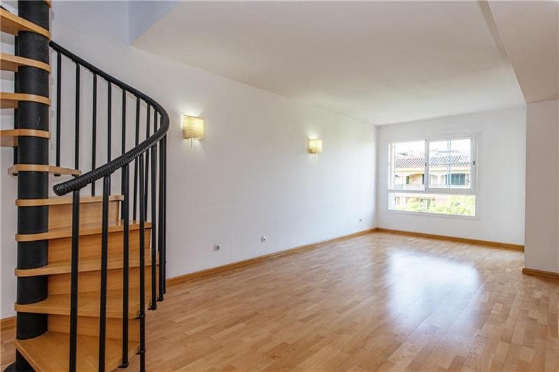 3 quarto Penthouse para venda em Palma de Mallorca com piscina garagem - 645 000 € (Ref: 9844336)