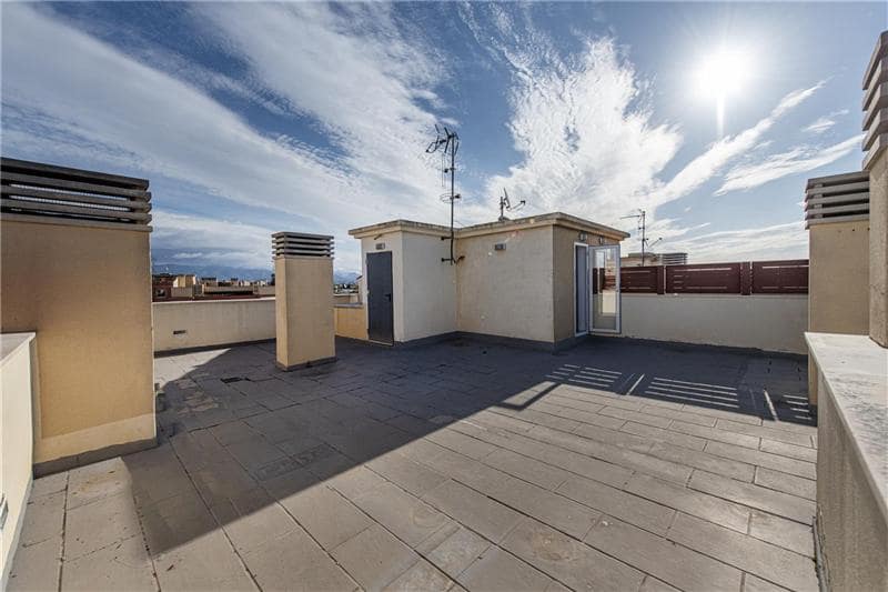 3 quarto Penthouse para venda em Palma de Mallorca com piscina garagem - 645 000 € (Ref: 9844336)