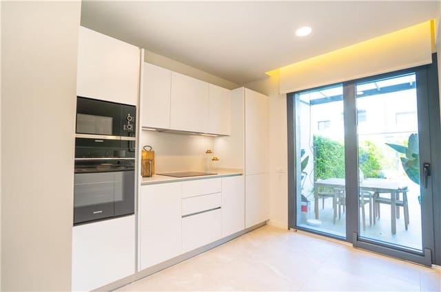 4 sypialnia Willa na sprzedaż w Las Maravillas, Palma de Mallorca z basenem garażem - 1 045 000 € (Ref: 9852063)