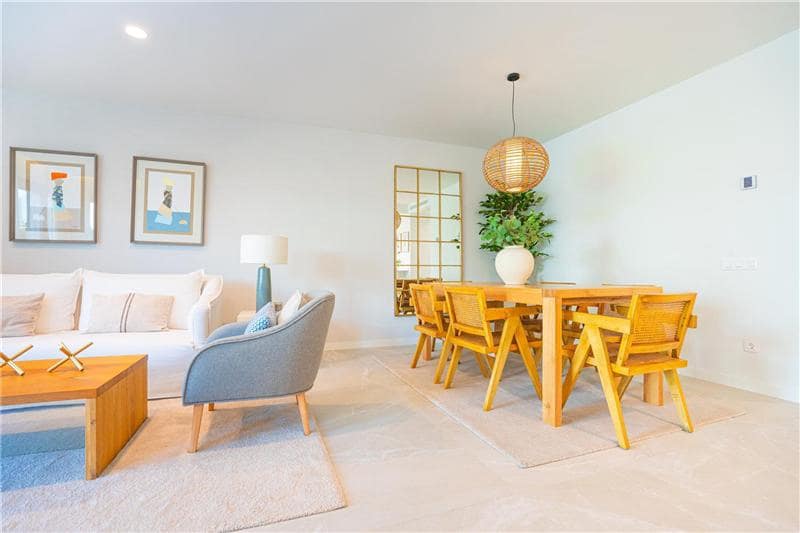 4 sypialnia Willa na sprzedaż w Palma de Mallorca z basenem garażem - 1 045 000 € (Ref: 9852063)