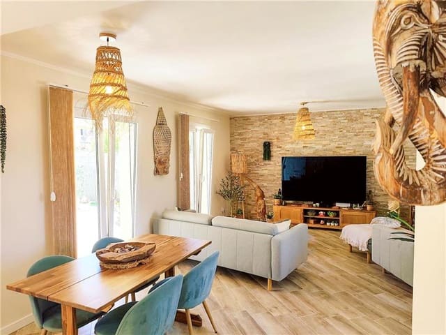 2 sypialnia Willa na sprzedaż w Badia Gran, Llucmajor z basenem garażem - 725 000 € (Ref: 9860692)
