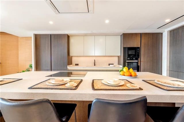 4 bedroom Penthouse for sale in Santa Ponsa, Calvià with pool garage - € 1,678,550 (Ref: 9860759)