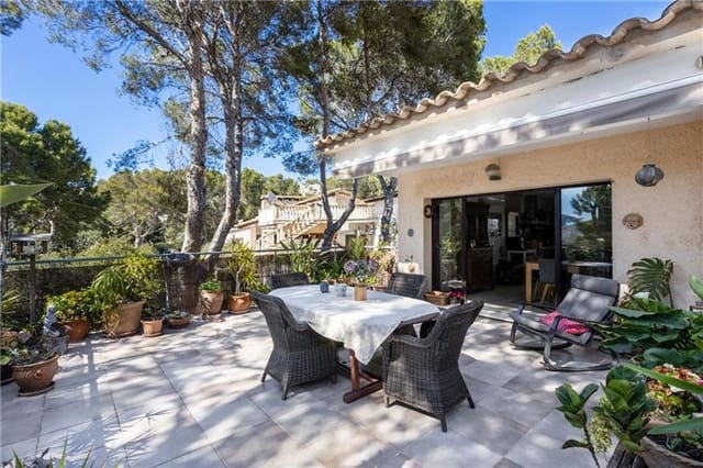 4 sovrum Villa till salu i Costa de la Calma, Calvià med pool garage - 1 795 000 € (Ref: 9862112)