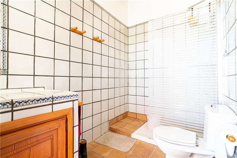 6 bedroom Villa for sale in Santa Maria del Cami with pool garage - € 980,000 (Ref: 9866016)