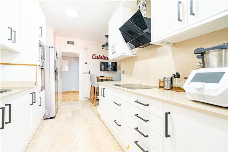 4 soverom Leilighet til salgs i Palma de Mallorca med svømmebasseng garasje - € 1 197 000 (Ref: 9867293)