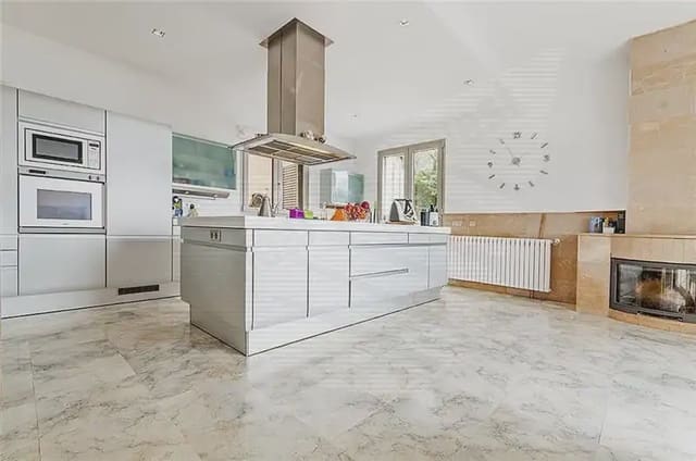 4 bedroom Villa for sale in Costa d'en Blanes, Calvià with garage - € 6,000,000 (Ref: 9893300)