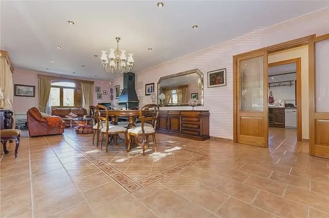 3 quarto Quinta/Casa Rural para venda em Son Sardina, Palma de Mallorca com piscina garagem - 1 590 000 € (Ref: 9893301)