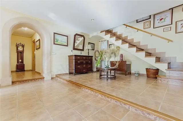 3 quarto Quinta/Casa Rural para venda em Son Sardina, Palma de Mallorca com piscina garagem - 1 590 000 € (Ref: 9893301)