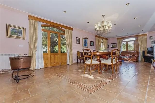 3 quarto Quinta/Casa Rural para venda em Son Sardina, Palma de Mallorca com piscina garagem - 1 590 000 € (Ref: 9893301)